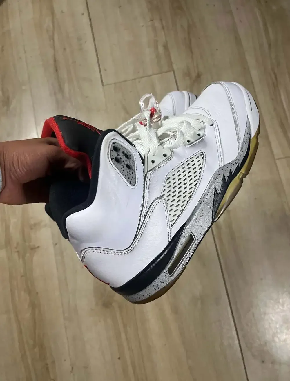 Air Jordan 5 Retro 'White Cement' (2017) 136027-104